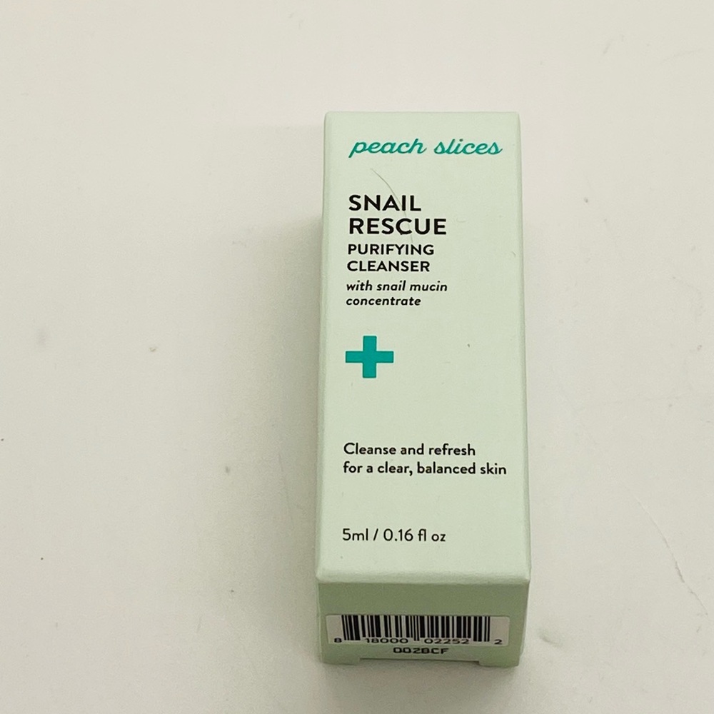 NWT Peach Slices Snail Rescue Purifying Cleanser With Snail Mucin Travel 0.16 oz